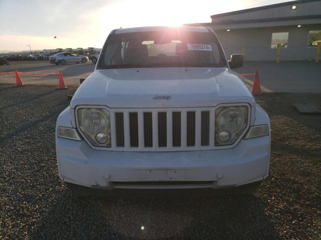 Photo 4 VIN: 1J4PN2GK1AW132373 - JEEP LIBERTY SP 