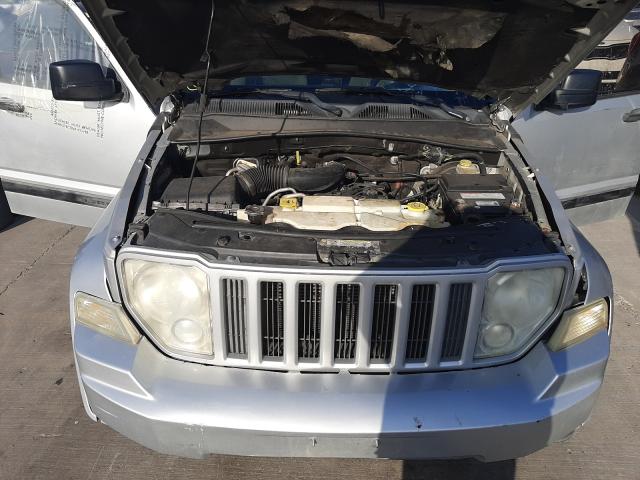 Photo 6 VIN: 1J4PN2GK1AW139260 - JEEP LIBERTY SP 