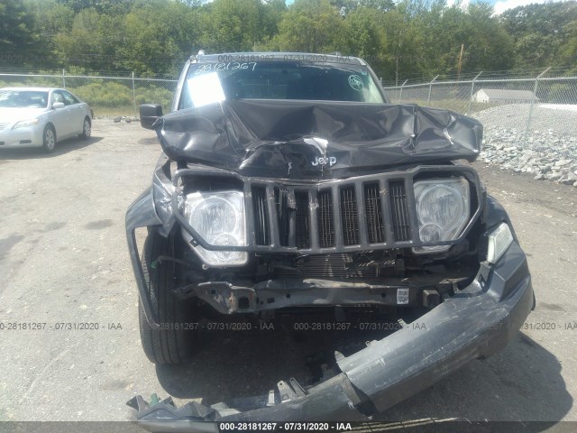 Photo 5 VIN: 1J4PN2GK1AW139775 - JEEP LIBERTY 