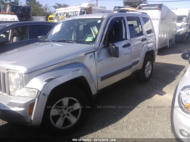 Photo 5 VIN: 1J4PN2GK1AW140490 - JEEP LIBERTY 