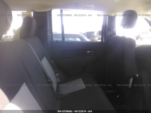 Photo 7 VIN: 1J4PN2GK1AW140490 - JEEP LIBERTY 