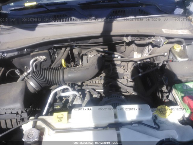 Photo 9 VIN: 1J4PN2GK1AW140490 - JEEP LIBERTY 