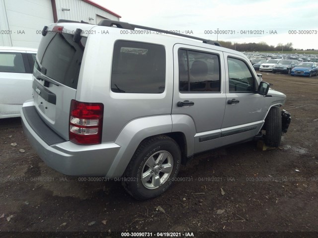 Photo 3 VIN: 1J4PN2GK1AW149366 - JEEP LIBERTY 