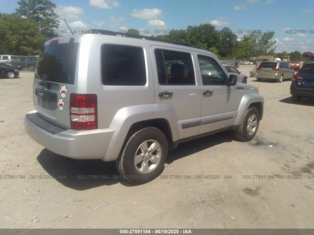 Photo 3 VIN: 1J4PN2GK1AW152980 - JEEP LIBERTY 