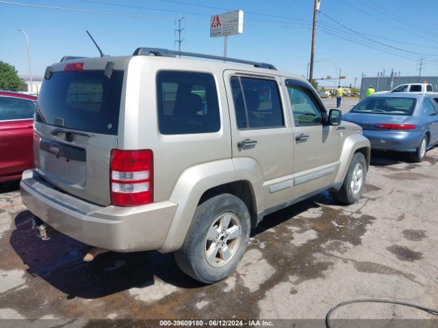 Photo 3 VIN: 1J4PN2GK1AW159833 - JEEP LIBERTY 