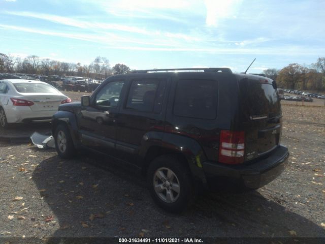 Photo 2 VIN: 1J4PN2GK1AW176731 - JEEP LIBERTY 