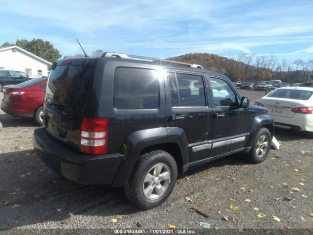 Photo 3 VIN: 1J4PN2GK1AW176731 - JEEP LIBERTY 