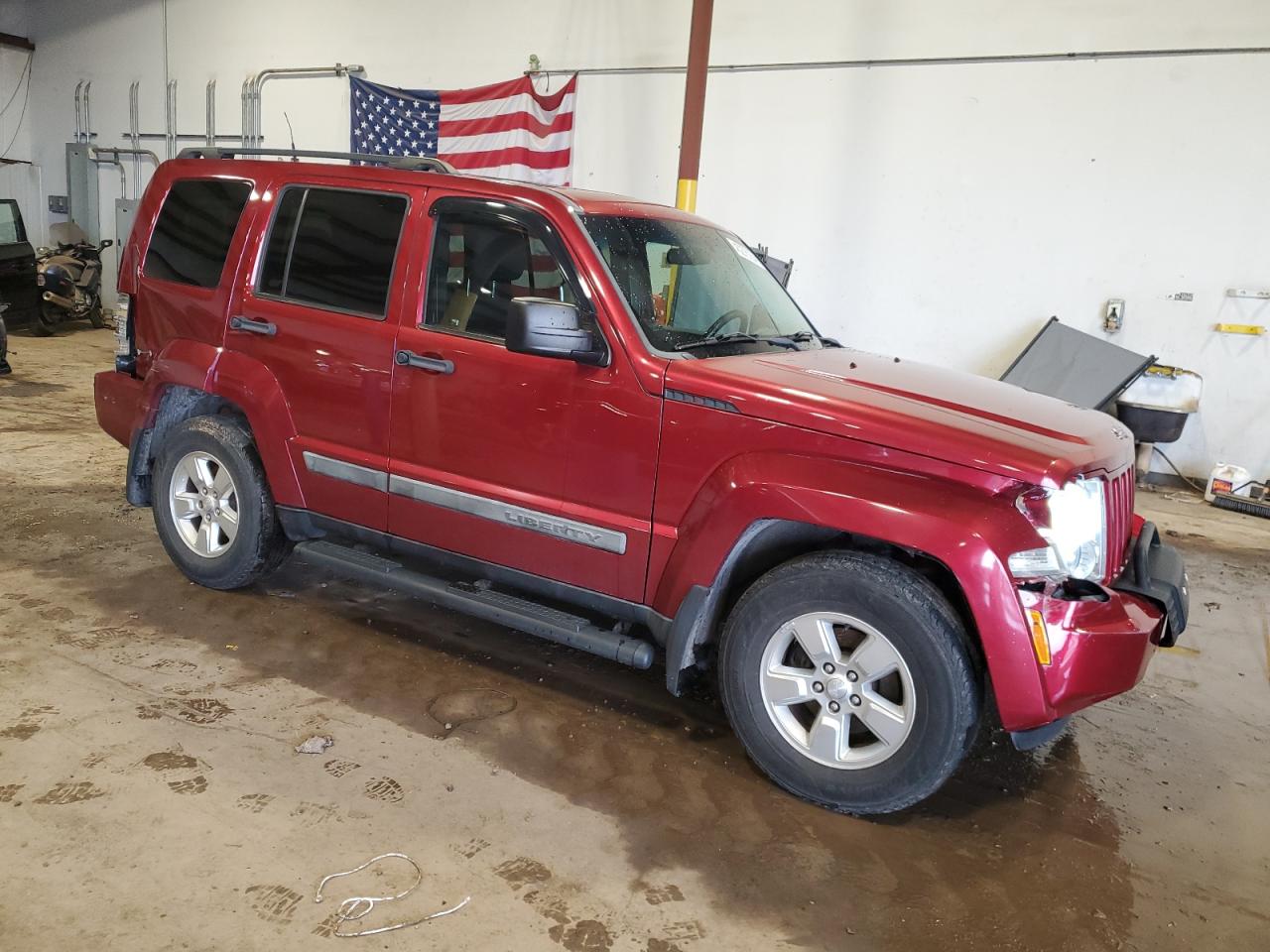 Photo 3 VIN: 1J4PN2GK1BW503369 - JEEP LIBERTY (NORTH AMERICA) 