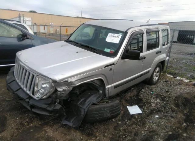 Photo 1 VIN: 1J4PN2GK1BW530068 - JEEP LIBERTY 