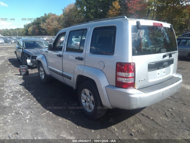 Photo 2 VIN: 1J4PN2GK1BW564527 - JEEP LIBERTY 