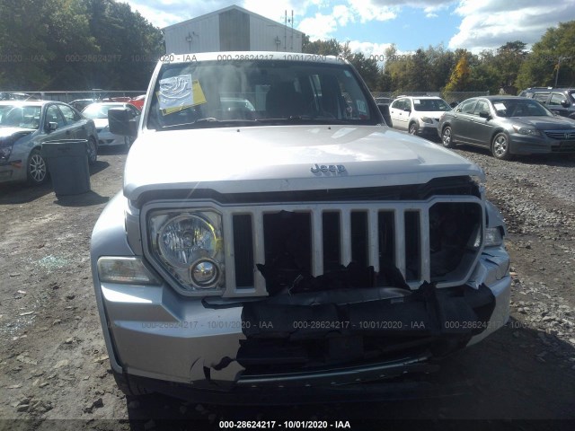 Photo 5 VIN: 1J4PN2GK1BW564527 - JEEP LIBERTY 