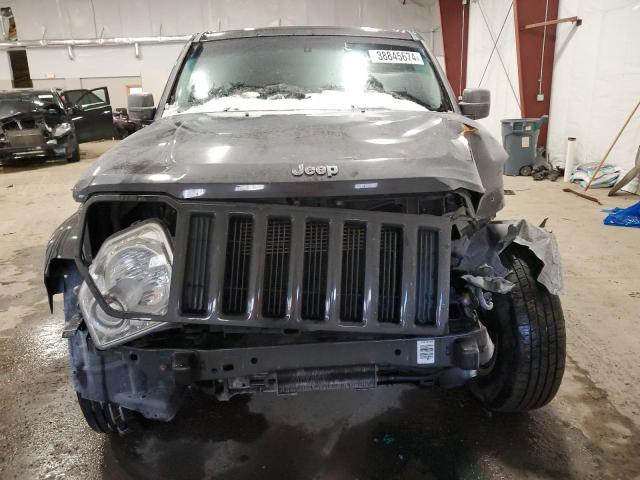 Photo 4 VIN: 1J4PN2GK1BW582364 - JEEP LIBERTY 