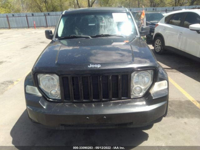 Photo 5 VIN: 1J4PN2GK2AW105859 - JEEP LIBERTY 