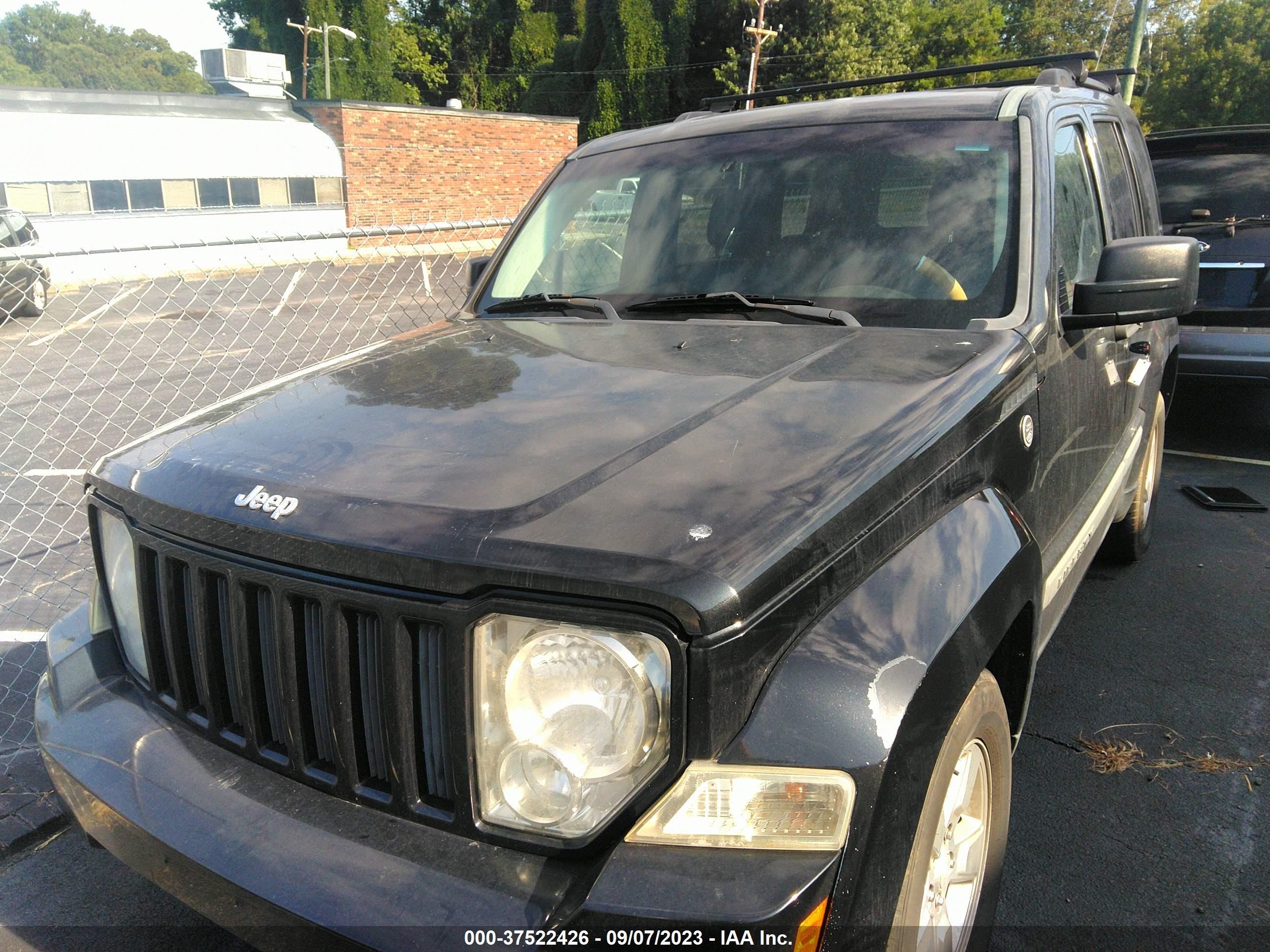 Photo 1 VIN: 1J4PN2GK2AW127585 - JEEP LIBERTY (NORTH AMERICA) 