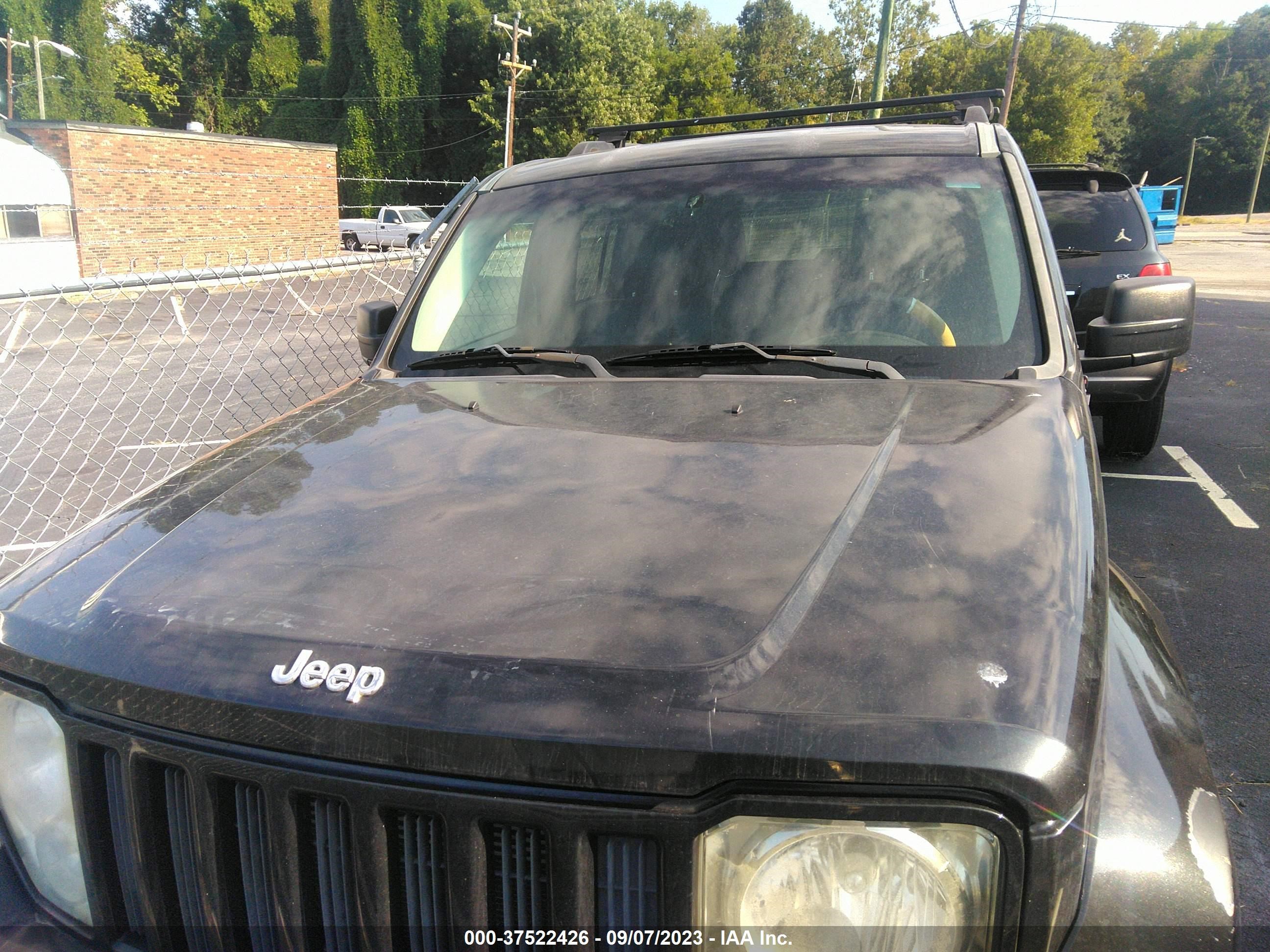 Photo 5 VIN: 1J4PN2GK2AW127585 - JEEP LIBERTY (NORTH AMERICA) 