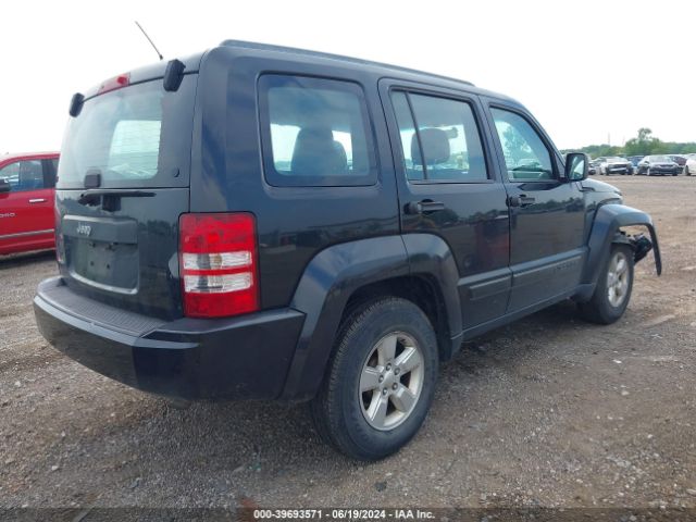 Photo 3 VIN: 1J4PN2GK2AW136092 - JEEP LIBERTY 