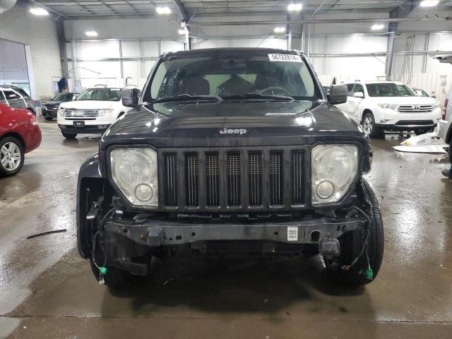 Photo 4 VIN: 1J4PN2GK2AW142457 - JEEP LIBERTY 