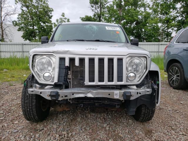 Photo 8 VIN: 1J4PN2GK2AW158982 - JEEP LIBERTY SP 