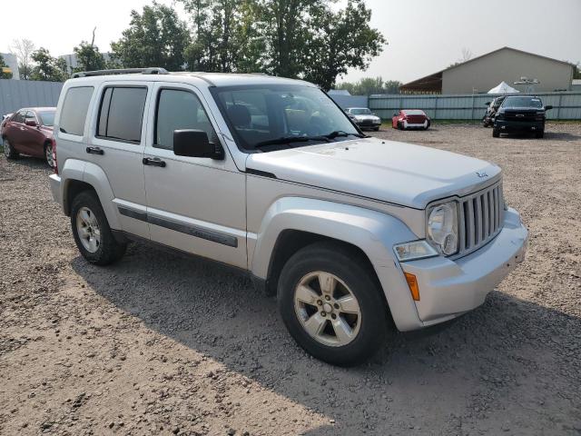 Photo 3 VIN: 1J4PN2GK2AW171120 - JEEP LIBERTY SP 