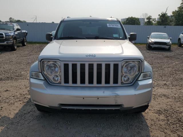 Photo 4 VIN: 1J4PN2GK2AW171120 - JEEP LIBERTY SP 