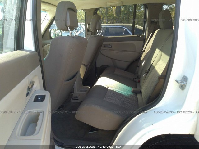 Photo 7 VIN: 1J4PN2GK2AW176205 - JEEP LIBERTY 