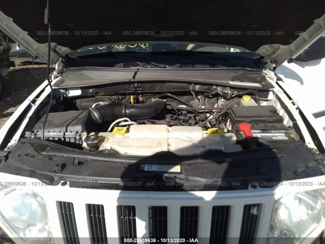 Photo 9 VIN: 1J4PN2GK2AW176205 - JEEP LIBERTY 