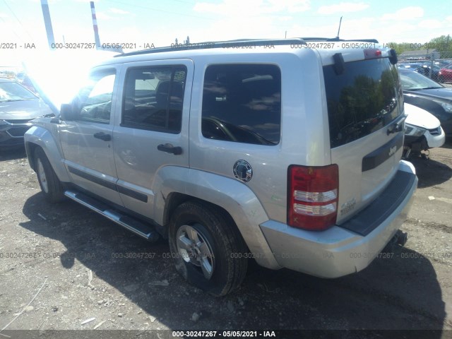 Photo 2 VIN: 1J4PN2GK2AW177323 - JEEP LIBERTY 