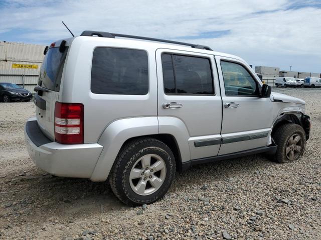 Photo 2 VIN: 1J4PN2GK2AW182635 - JEEP LIBERTY 