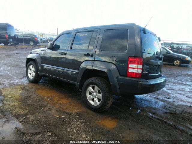 Photo 2 VIN: 1J4PN2GK2BW525851 - JEEP LIBERTY 