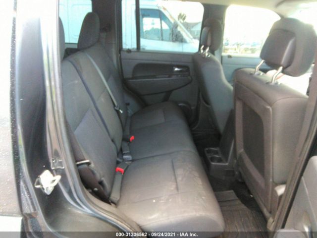 Photo 7 VIN: 1J4PN2GK2BW525851 - JEEP LIBERTY 