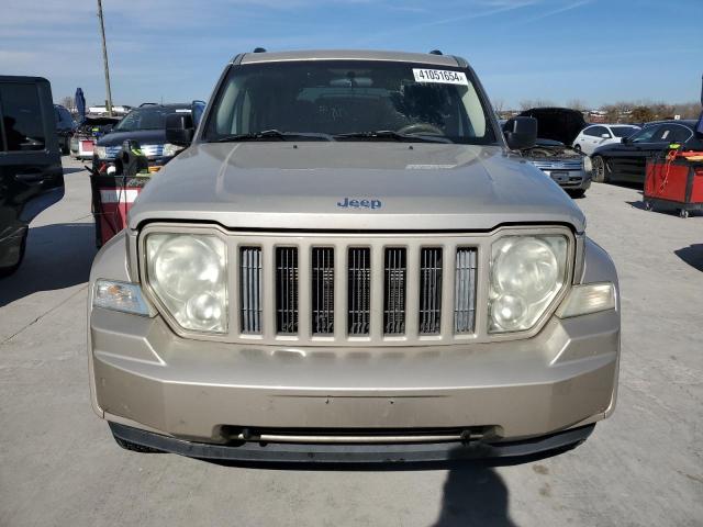 Photo 4 VIN: 1J4PN2GK2BW557697 - JEEP LIBERTY 