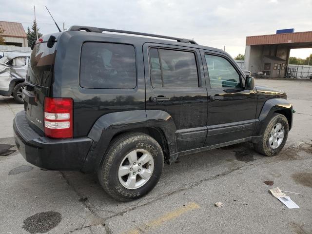 Photo 2 VIN: 1J4PN2GK2BW573754 - JEEP LIBERTY 