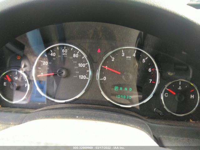 Photo 6 VIN: 1J4PN2GK3AW107166 - JEEP LIBERTY 