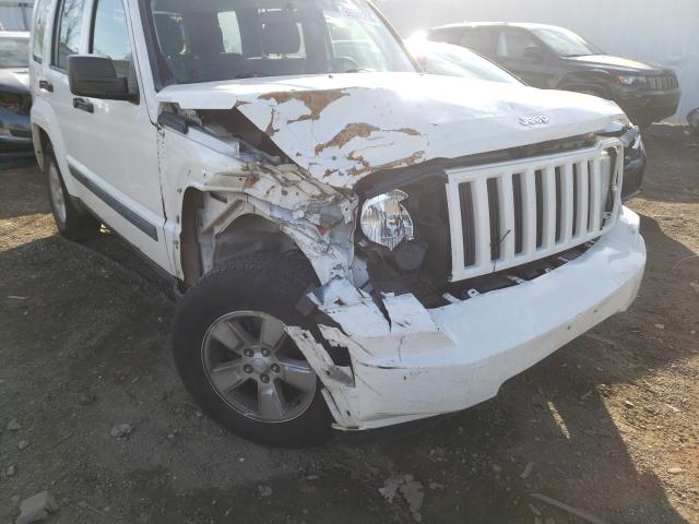 Photo 8 VIN: 1J4PN2GK3AW111282 - JEEP LIBERTY SP 