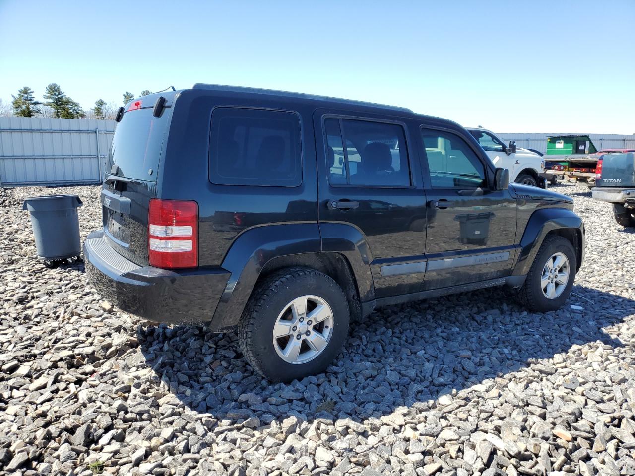 Photo 2 VIN: 1J4PN2GK3AW139325 - JEEP LIBERTY (NORTH AMERICA) 