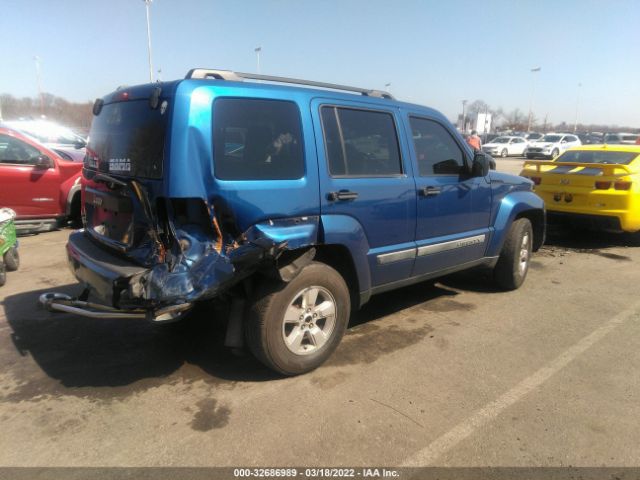 Photo 5 VIN: 1J4PN2GK3AW176729 - JEEP LIBERTY 