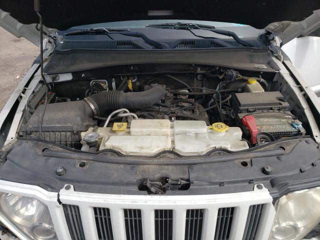 Photo 11 VIN: 1J4PN2GK3BW518102 - JEEP LIBERTY 