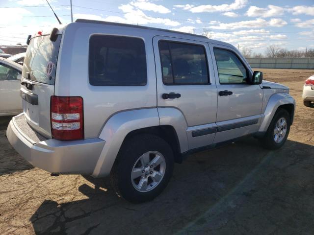 Photo 2 VIN: 1J4PN2GK3BW531416 - JEEP LIBERTY 