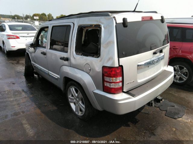 Photo 2 VIN: 1J4PN2GK3BW555487 - JEEP LIBERTY 