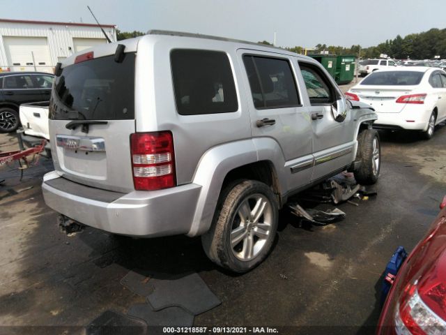 Photo 3 VIN: 1J4PN2GK3BW555487 - JEEP LIBERTY 