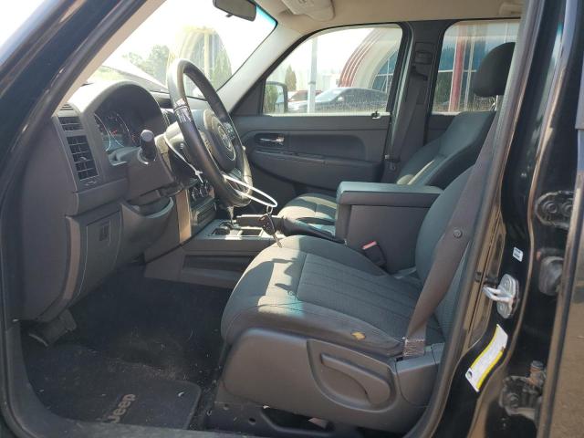 Photo 6 VIN: 1J4PN2GK3BW575397 - JEEP LIBERTY 