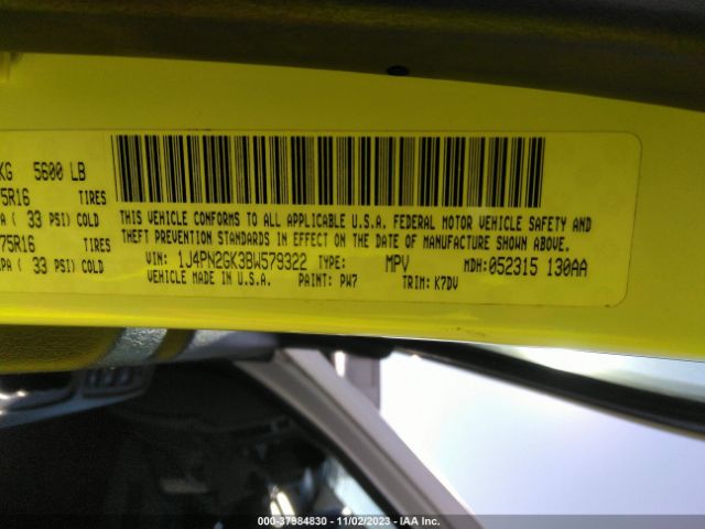 Photo 8 VIN: 1J4PN2GK3BW579322 - JEEP LIBERTY 