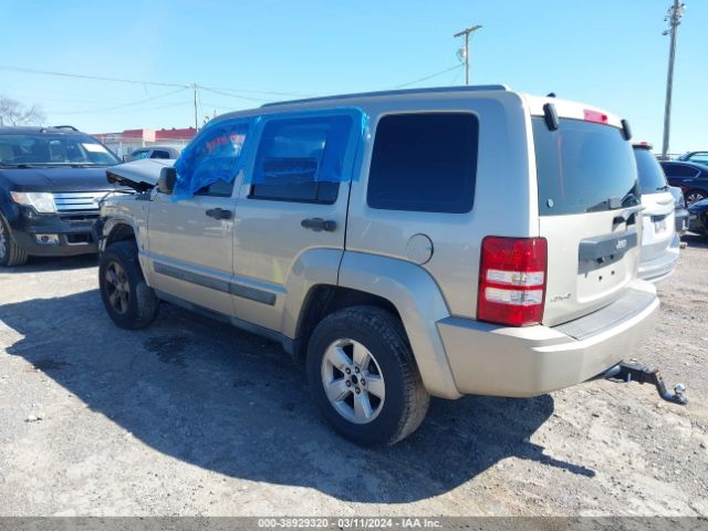 Photo 2 VIN: 1J4PN2GK3BW580034 - JEEP LIBERTY 