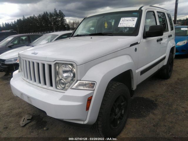 Photo 1 VIN: 1J4PN2GK3BW587744 - JEEP LIBERTY 