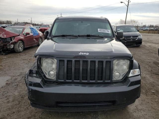 Photo 4 VIN: 1J4PN2GK4AW132903 - JEEP LIBERTY 