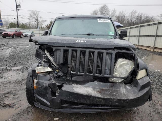 Photo 4 VIN: 1J4PN2GK4AW149202 - JEEP LIBERTY 