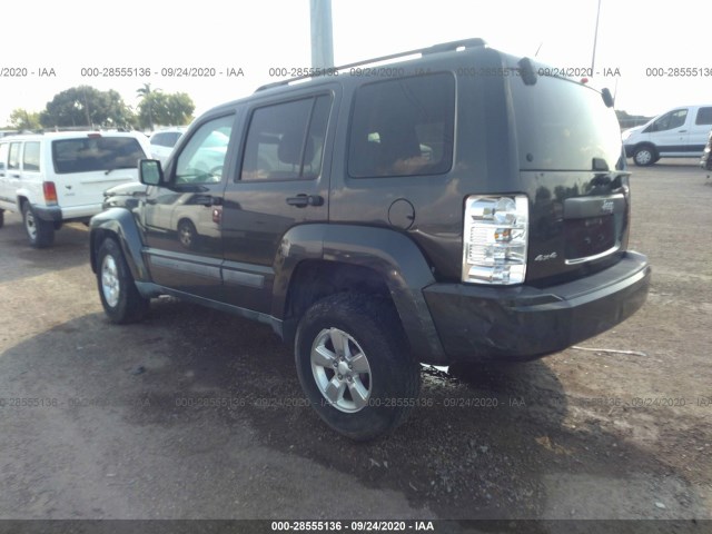 Photo 2 VIN: 1J4PN2GK4BW535281 - JEEP LIBERTY 