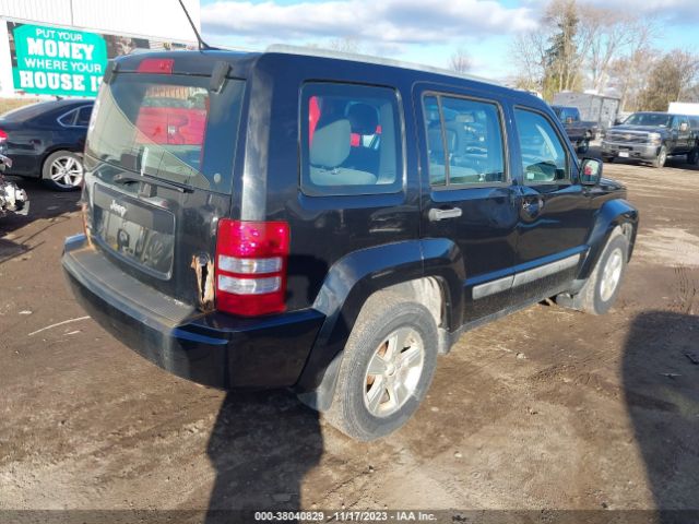 Photo 3 VIN: 1J4PN2GK4BW560097 - JEEP LIBERTY 