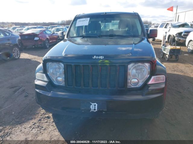 Photo 5 VIN: 1J4PN2GK4BW560097 - JEEP LIBERTY 