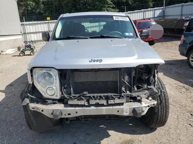 Photo 4 VIN: 1J4PN2GK4BW565476 - JEEP LIBERTY SP 